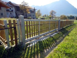 Recinzioni ferro zincato legno